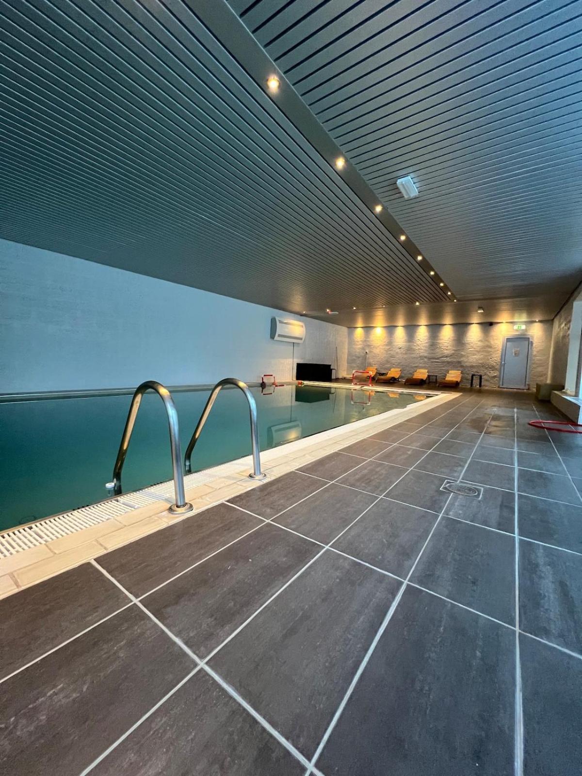 In Oppheim Resort, Pool And View * Voss